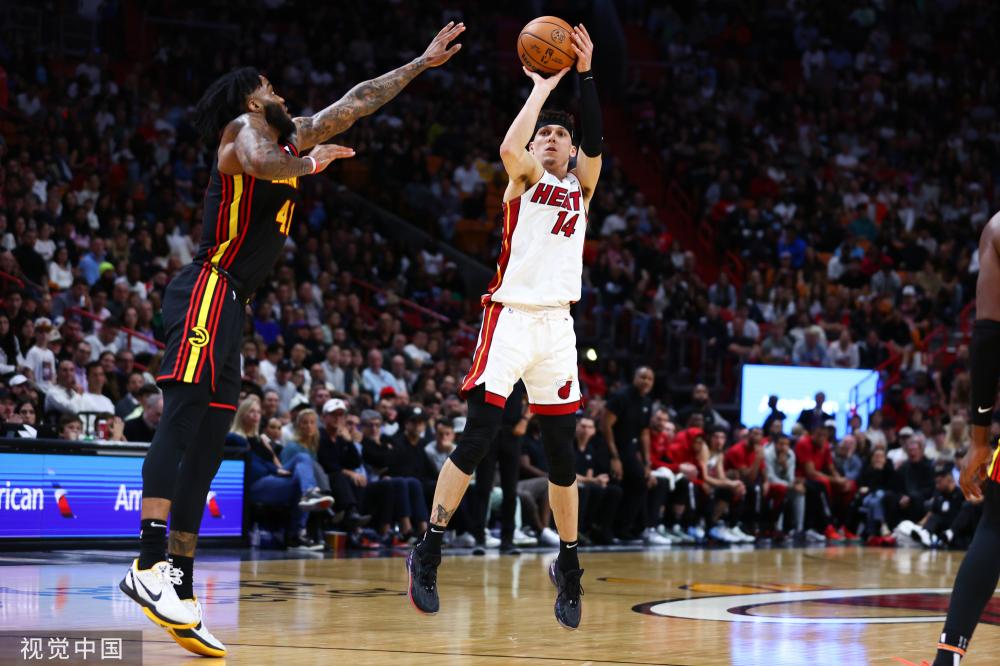 广中扮演着 广中扮演着