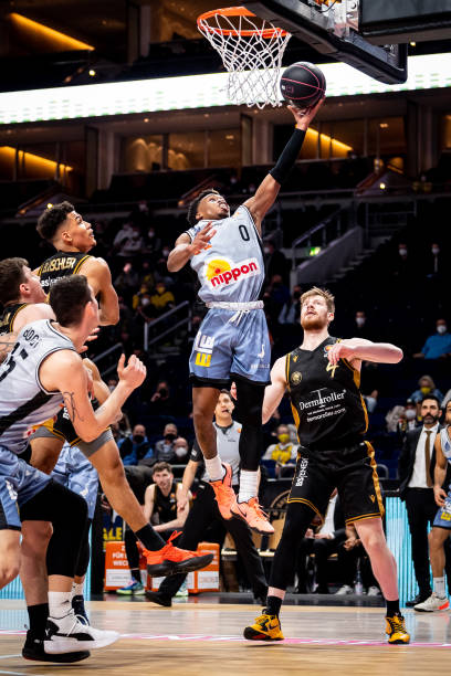 你需要我帮 你需要我帮