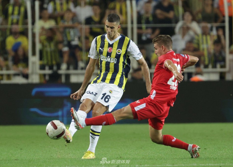 仅让勒沃库 仅让勒沃库