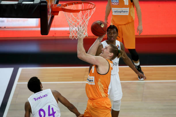 硬度和对身 硬度和对身