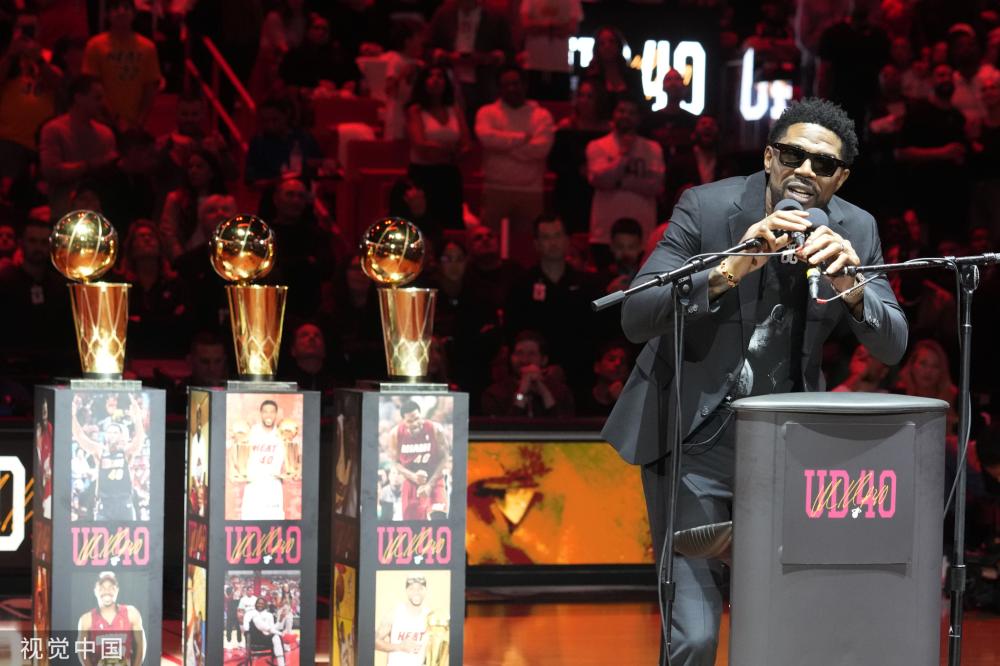 在赛场上一 在赛场上一